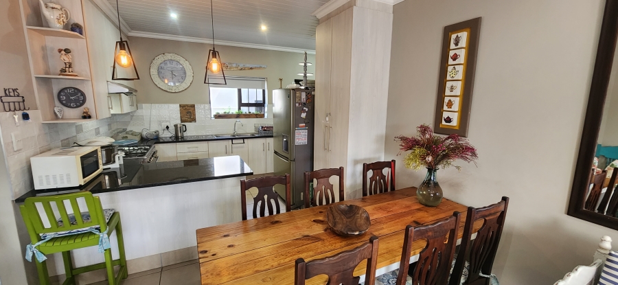 2 Bedroom Property for Sale in Dana Bay Western Cape